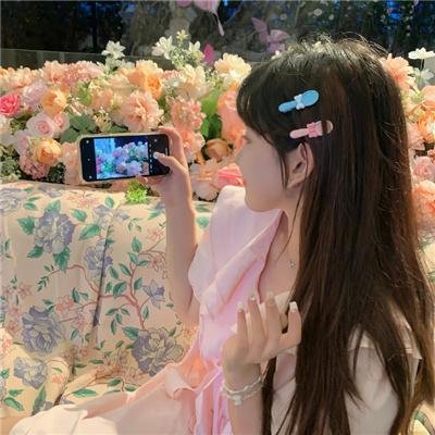 爱我你再亲亲我